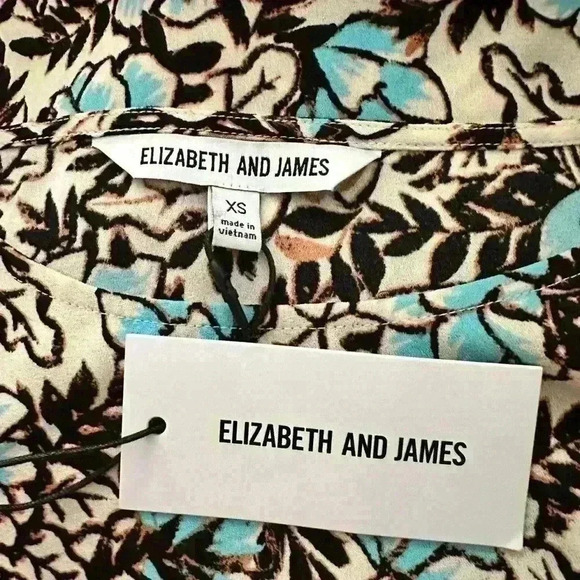 ELIZABETH AND JAMES NWT Floral Bell Half Sleeve Blouse Brown/Blue Size XS - Picture 6 of 6